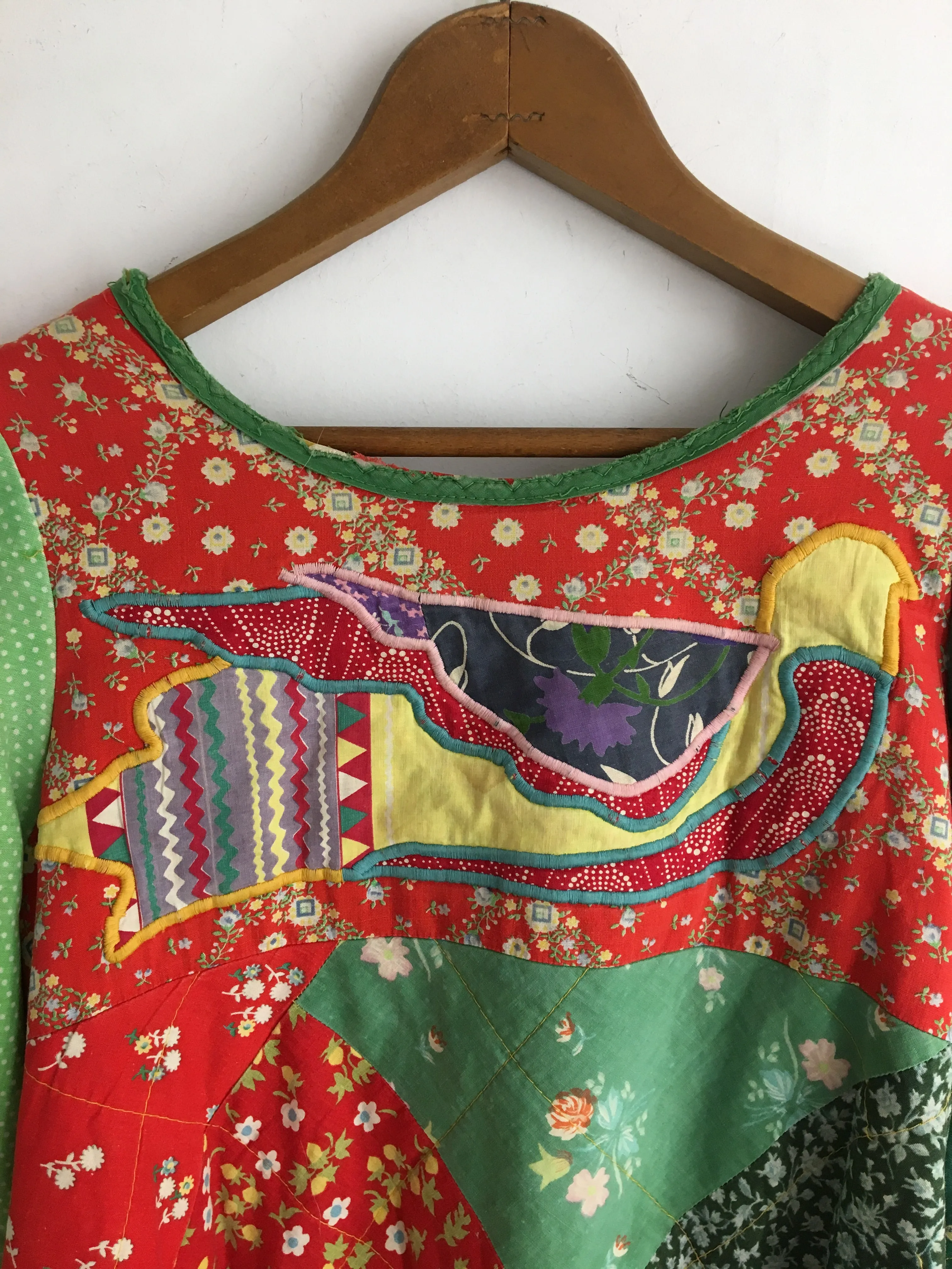 60’s HANDMADE QUILTED PATCHWORK JACKET / SMALL