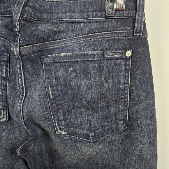 7 For All Mankind Women's Straight Leg Jean Size 31