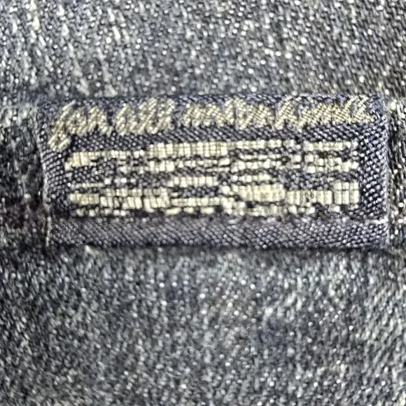 7 For All Mankind Women's Straight Leg Jean Size 31