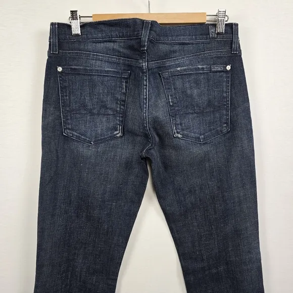 7 For All Mankind Women's Straight Leg Jean Size 31