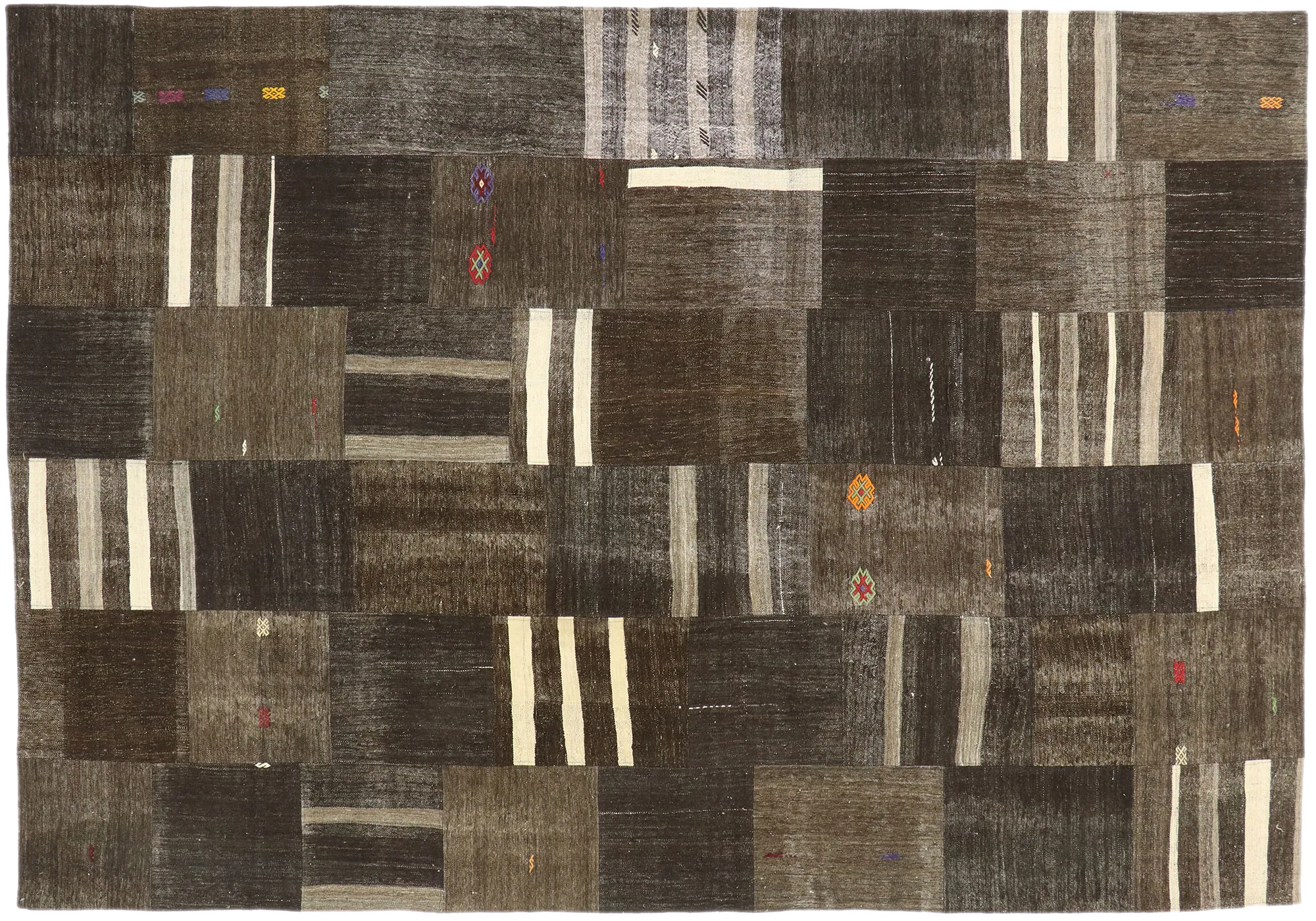 9'9" x 14' Vintage Patchwork Rug
