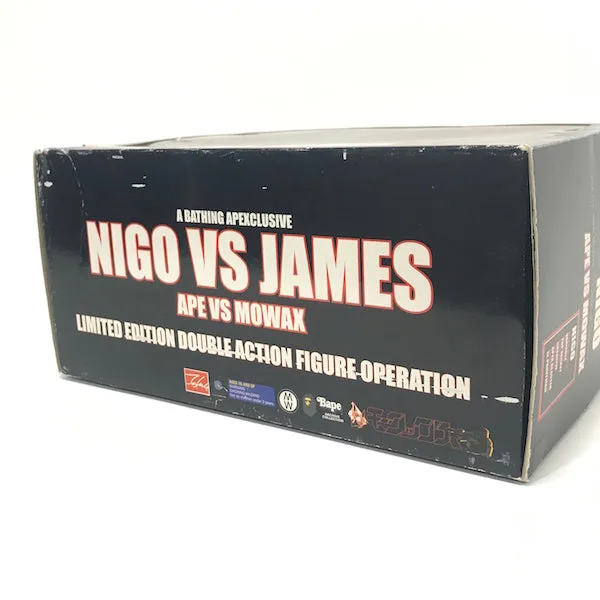 A Bathing Ape Bape x Mo Wax (UNKLE) Vintage James vs Nigo Figure Set