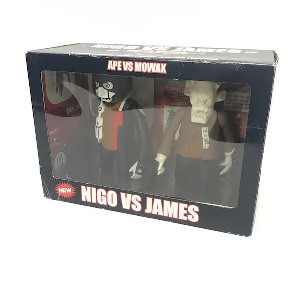 A Bathing Ape Bape x Mo Wax (UNKLE) Vintage James vs Nigo Figure Set