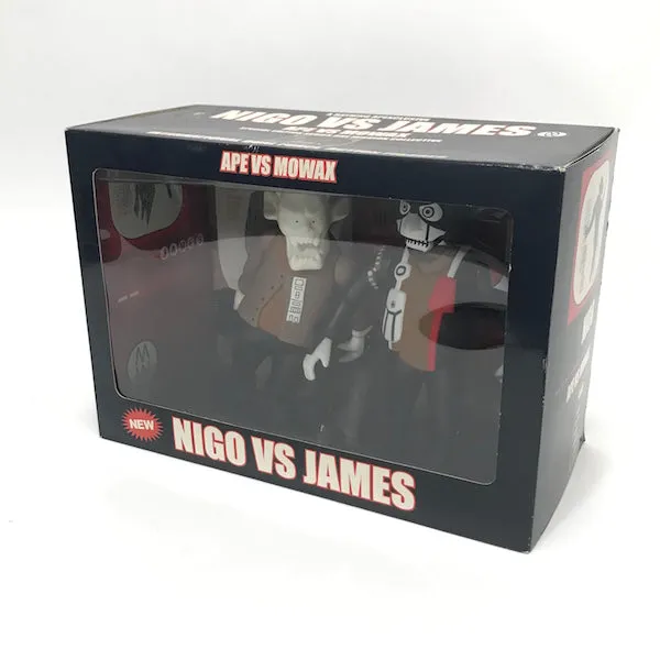 A Bathing Ape Bape x Mo Wax (UNKLE) Vintage James vs Nigo Figure Set