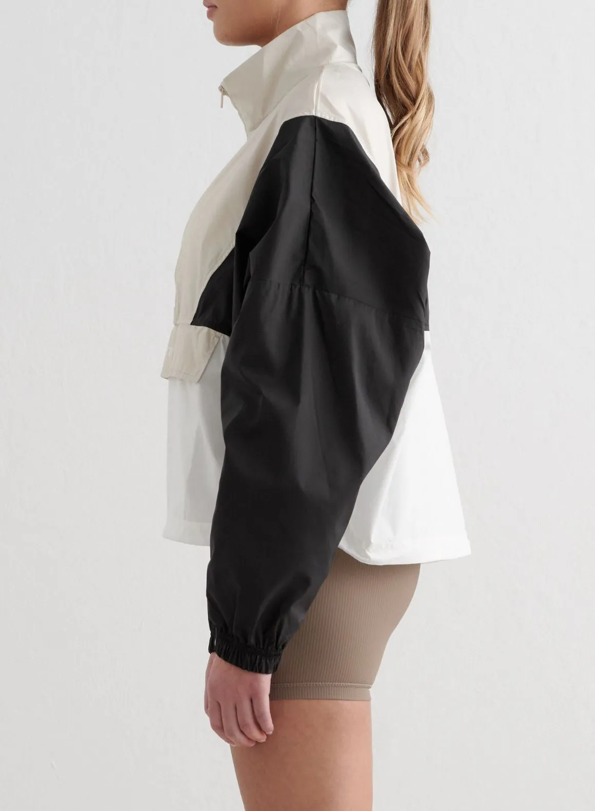 Café Au Lait Balance Blocked Windstopper Jacket