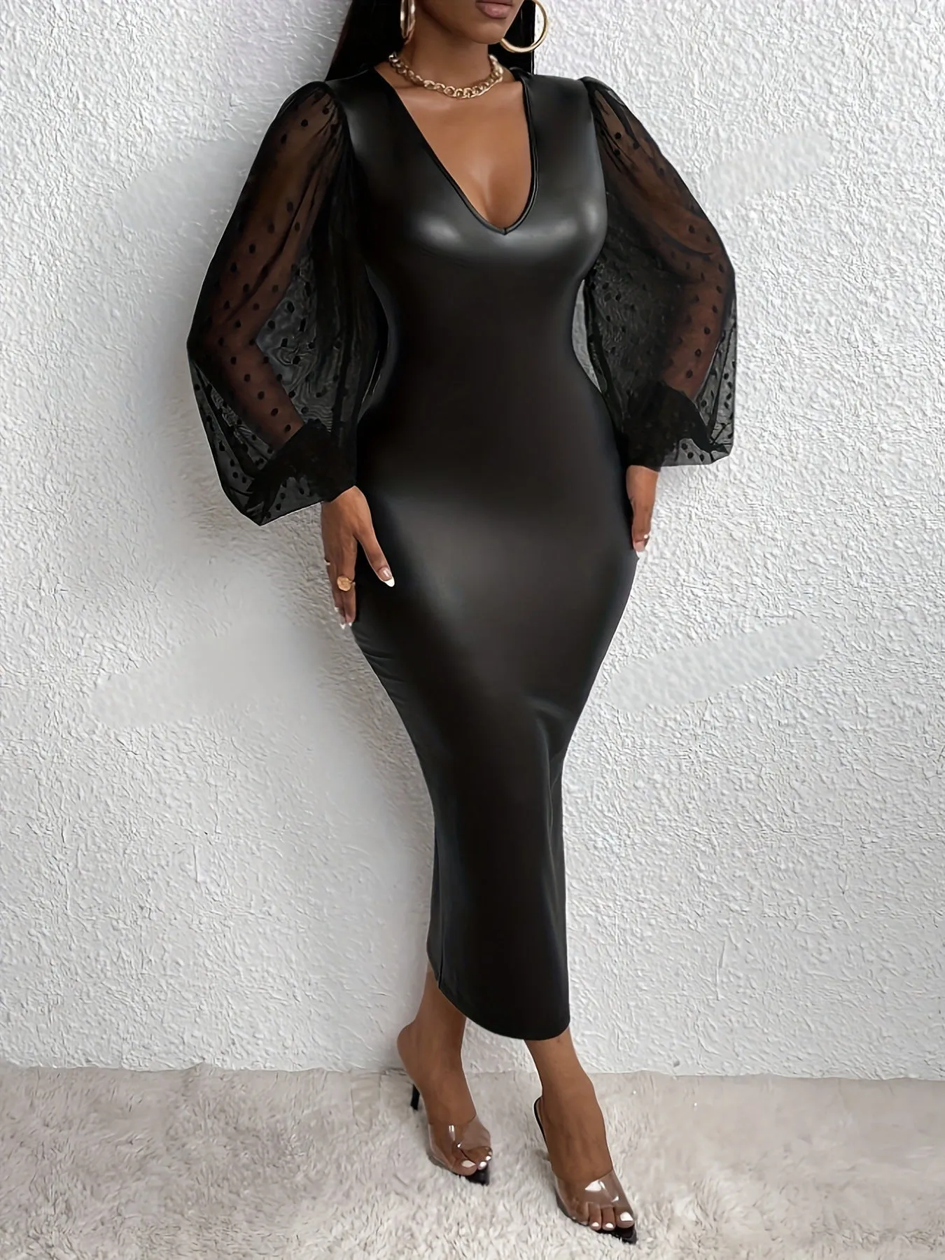 Deep V-neck bubble sleeve dress