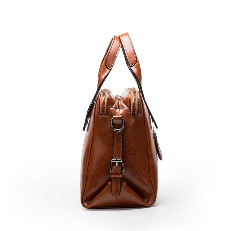 Elegant Leather Women's Crossbody Bag - Effortless Style & Versatility