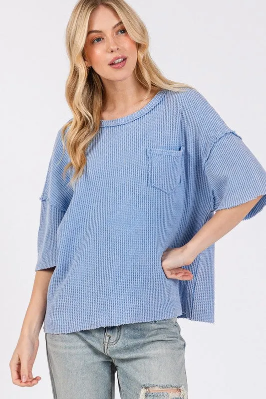 Exposed Seam Round Neck Half Sleeve T-Shirt