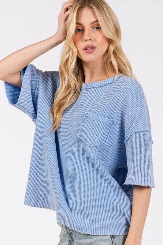 Exposed Seam Round Neck Half Sleeve T-Shirt