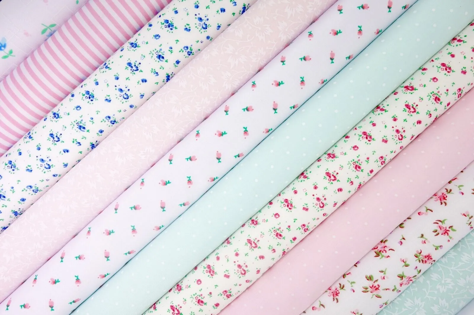 Fabric Bundles Fat Quarters Polycotton Material Vintage Florals Spots Craft - Aqua Pink