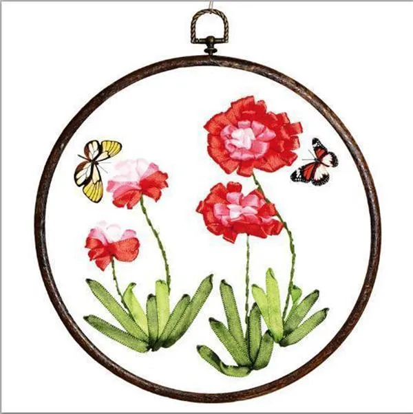 FLORAL EMBROIDERY KIT
