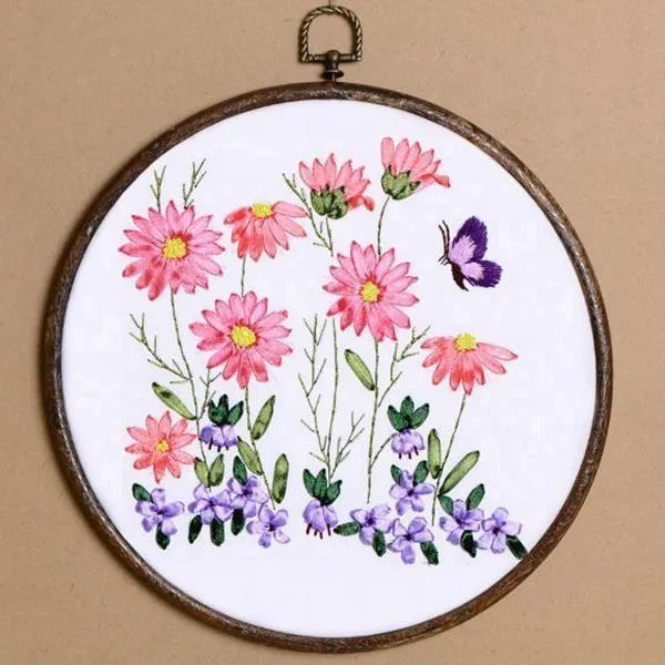FLORAL EMBROIDERY KIT