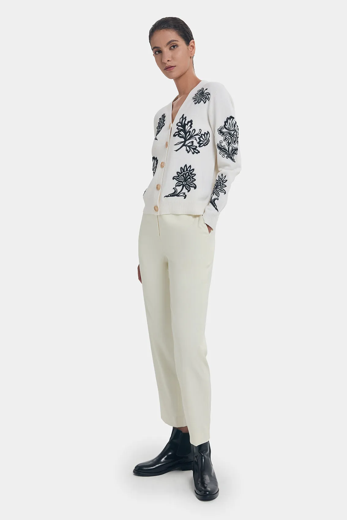 FLORAL EMBROIDERY WOOL CARDIGAN