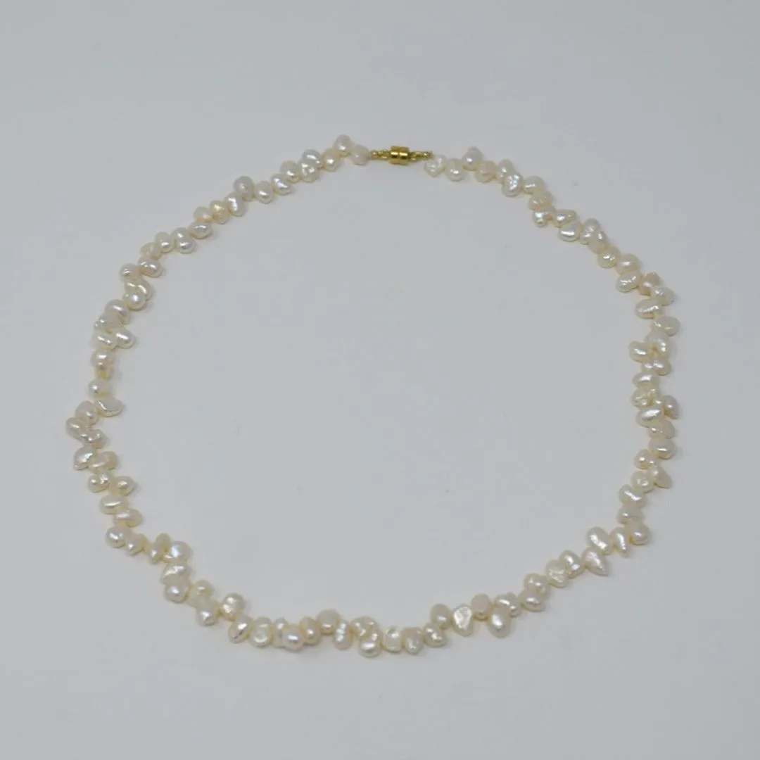 Flourishing, Tiny Keshi Collar Necklace