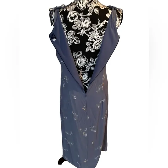 GAP size 12 blue print sleeveless maxi dress back zip, lined Hand washed