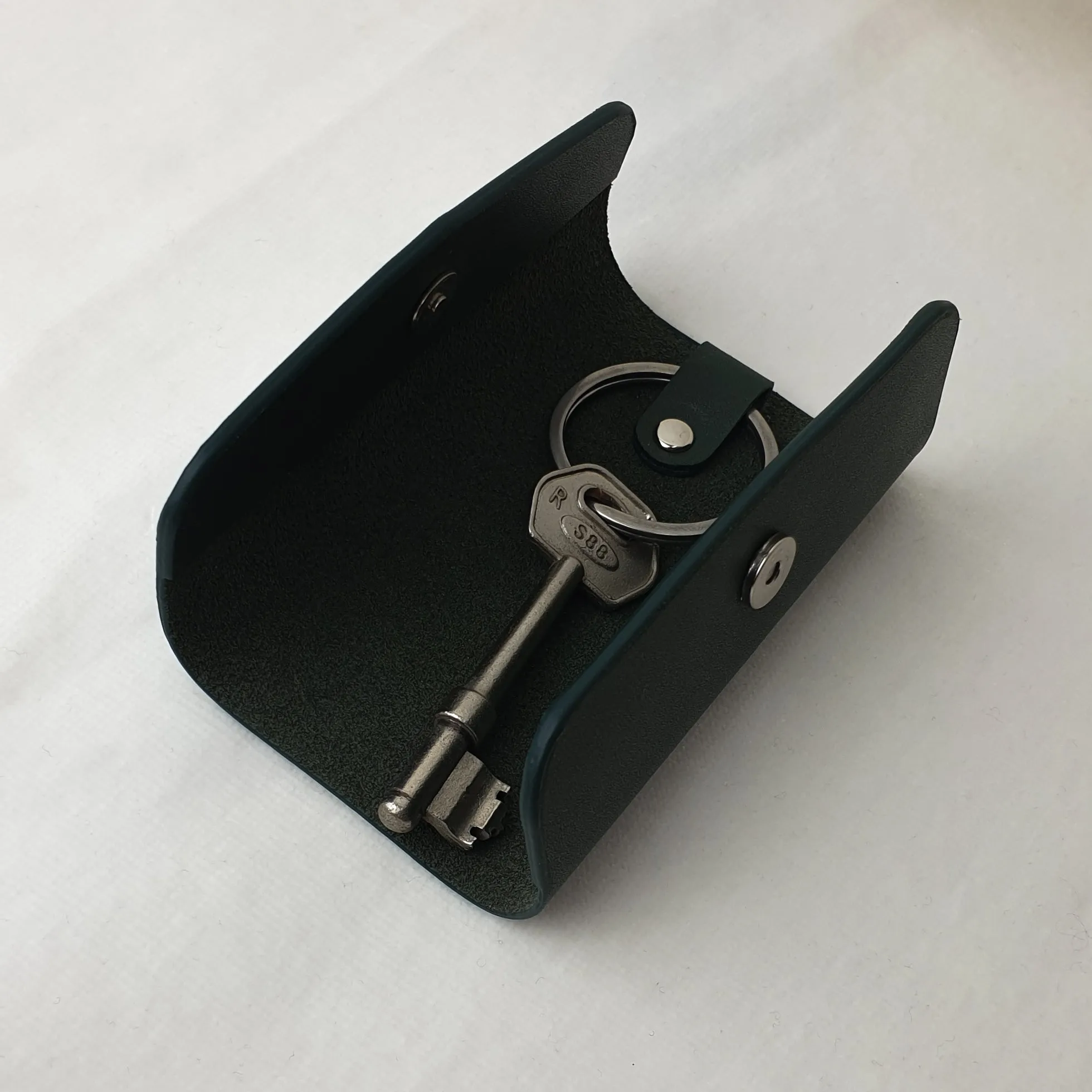 Key Case in Dark Green