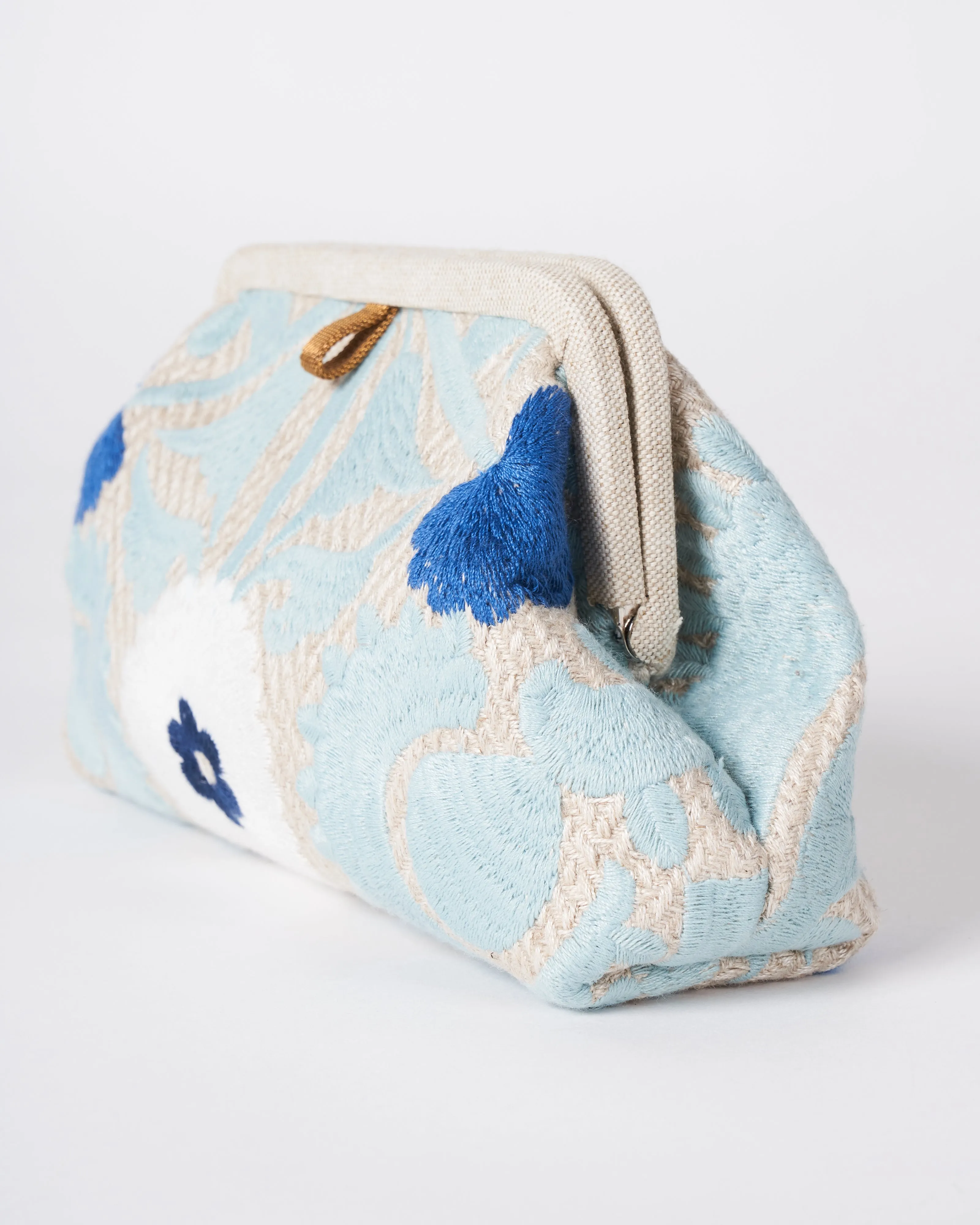 liette embroidered clutch - baby blue