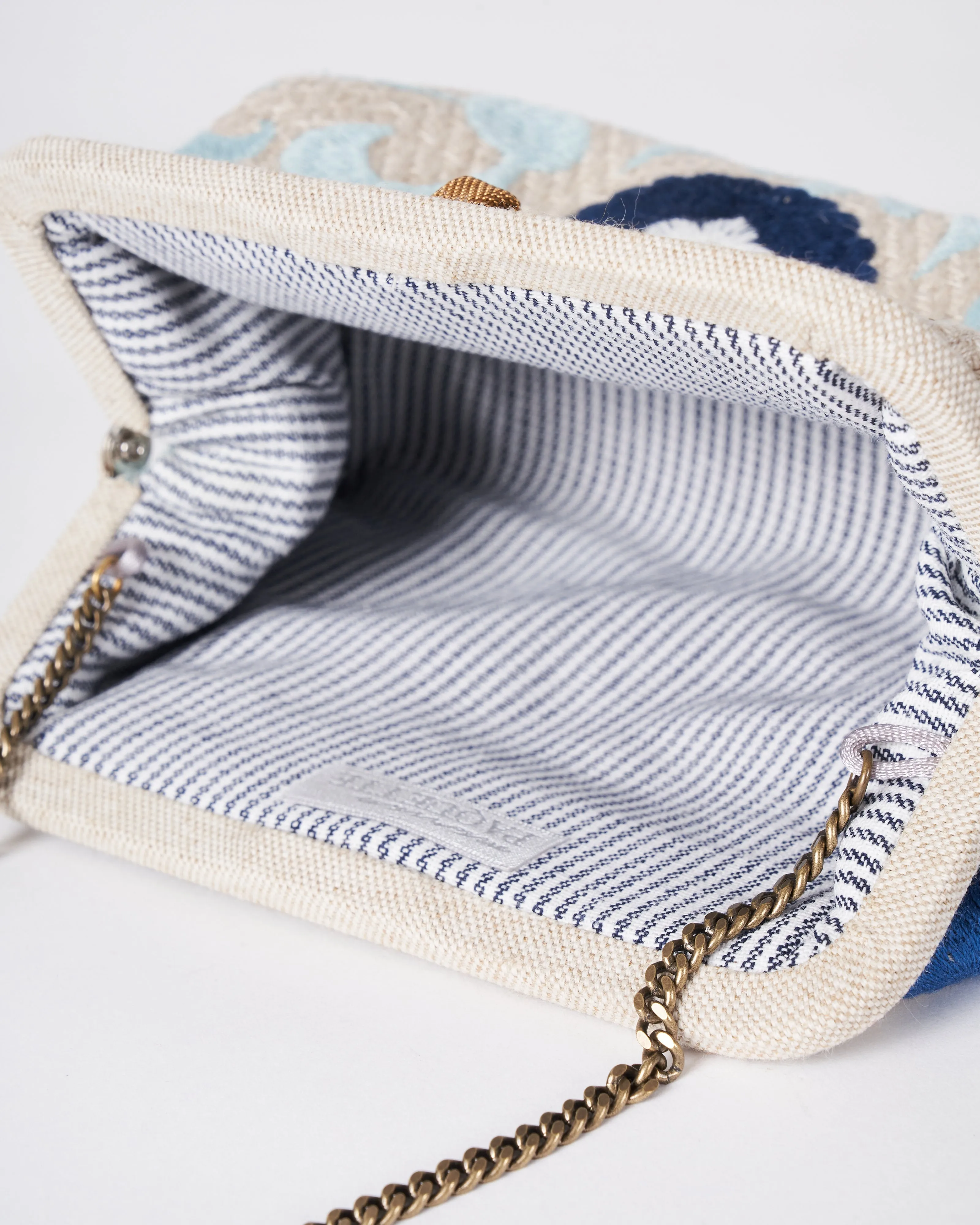 liette embroidered clutch - baby blue
