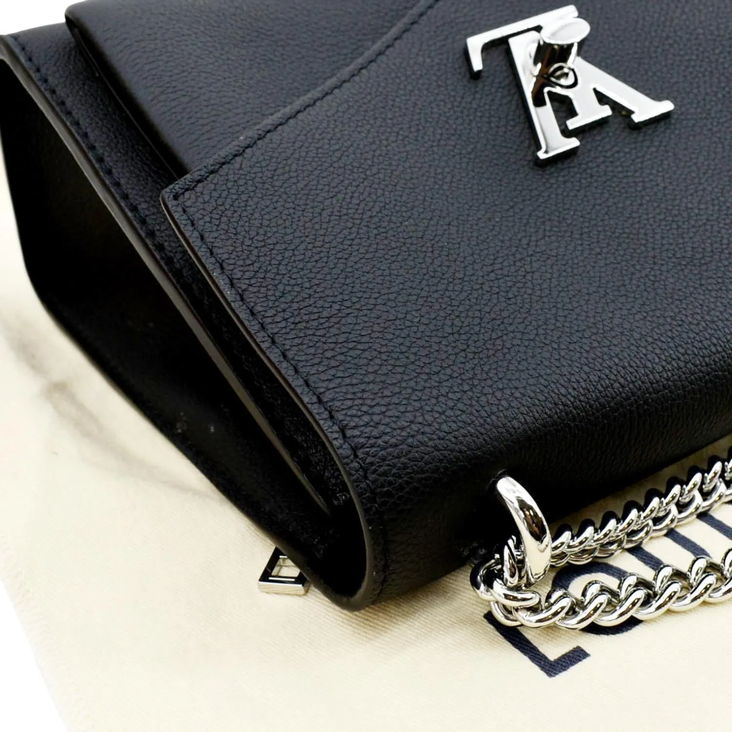 LOUIS VUITTON Mylockme Chain Calf Leather Chain Shoulder Bag Black