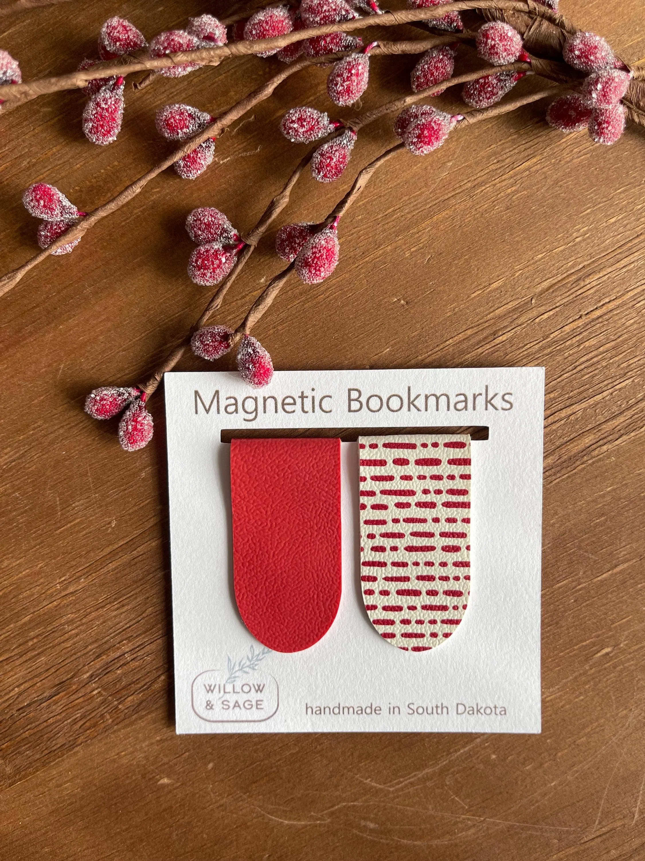 Magnetic Bookmark Pair