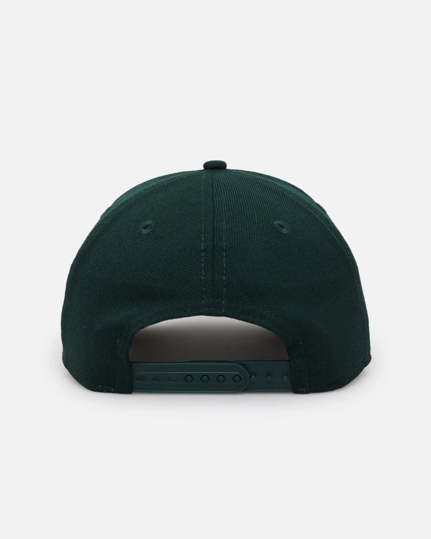 New Era New York Yankees 'Heritage Golf' Pre-Curved Golfer Snapback Cilantro Green