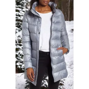 NWT - Via Spiga Women's Quilted Puffer Coat in Coin Color Size: M.