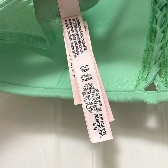 NWT Victoria’s Secret Floral Embroidery Wireless Bra and Brazilian Panty
