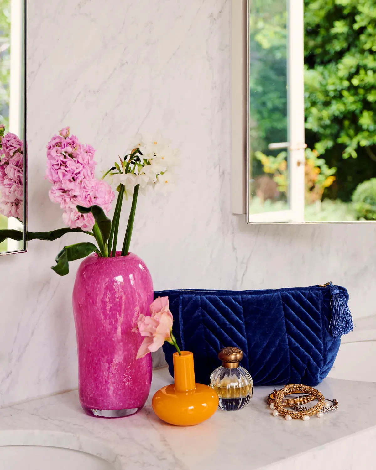 OCEAN DREAMER VELVET TOILETRY BAG