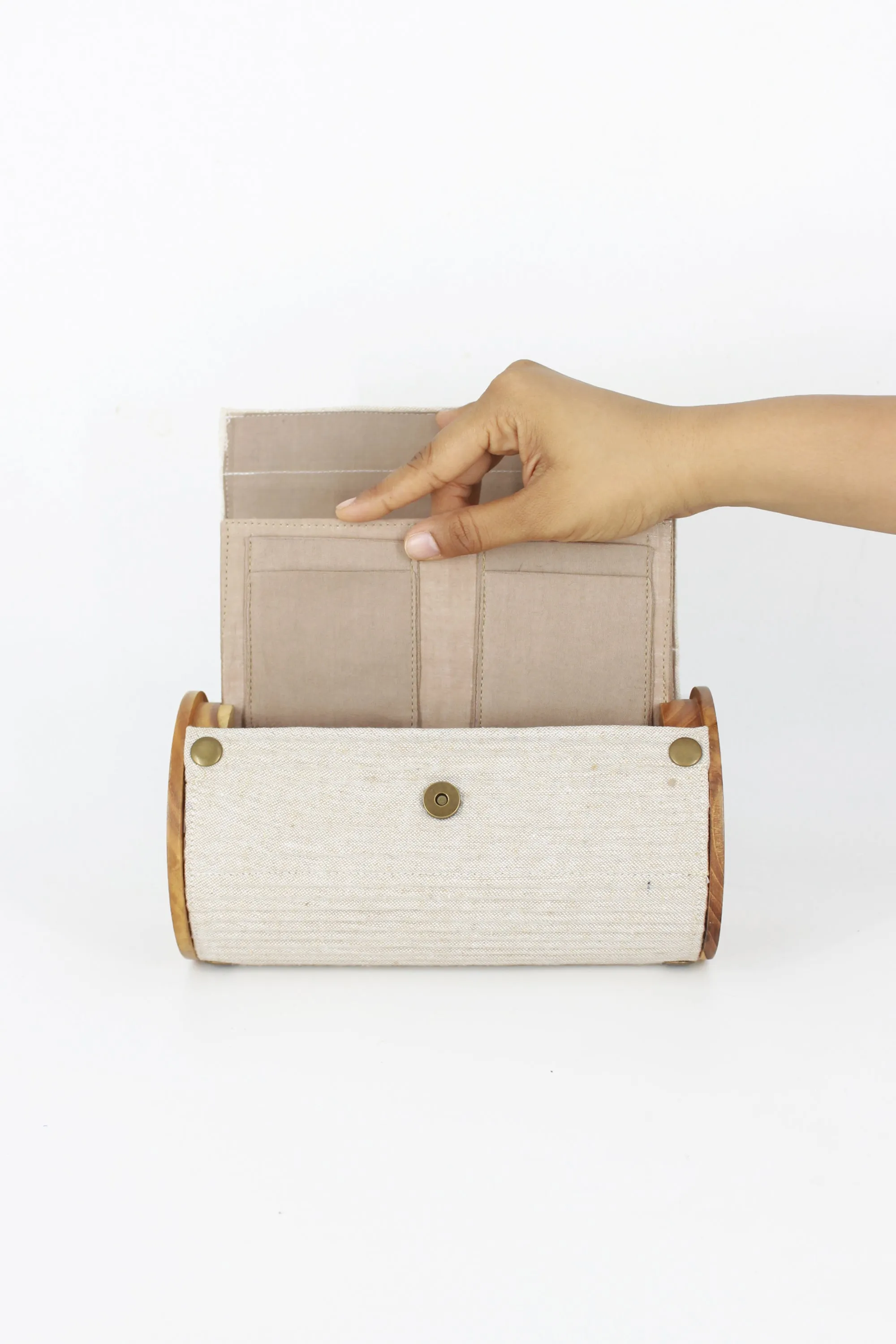 OLIVE & OAT Round Clutch - Changeable Sleeve