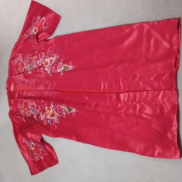 Plum Blossoms embroidered robe