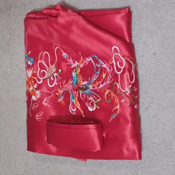 Plum Blossoms embroidered robe