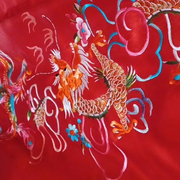Plum Blossoms embroidered robe