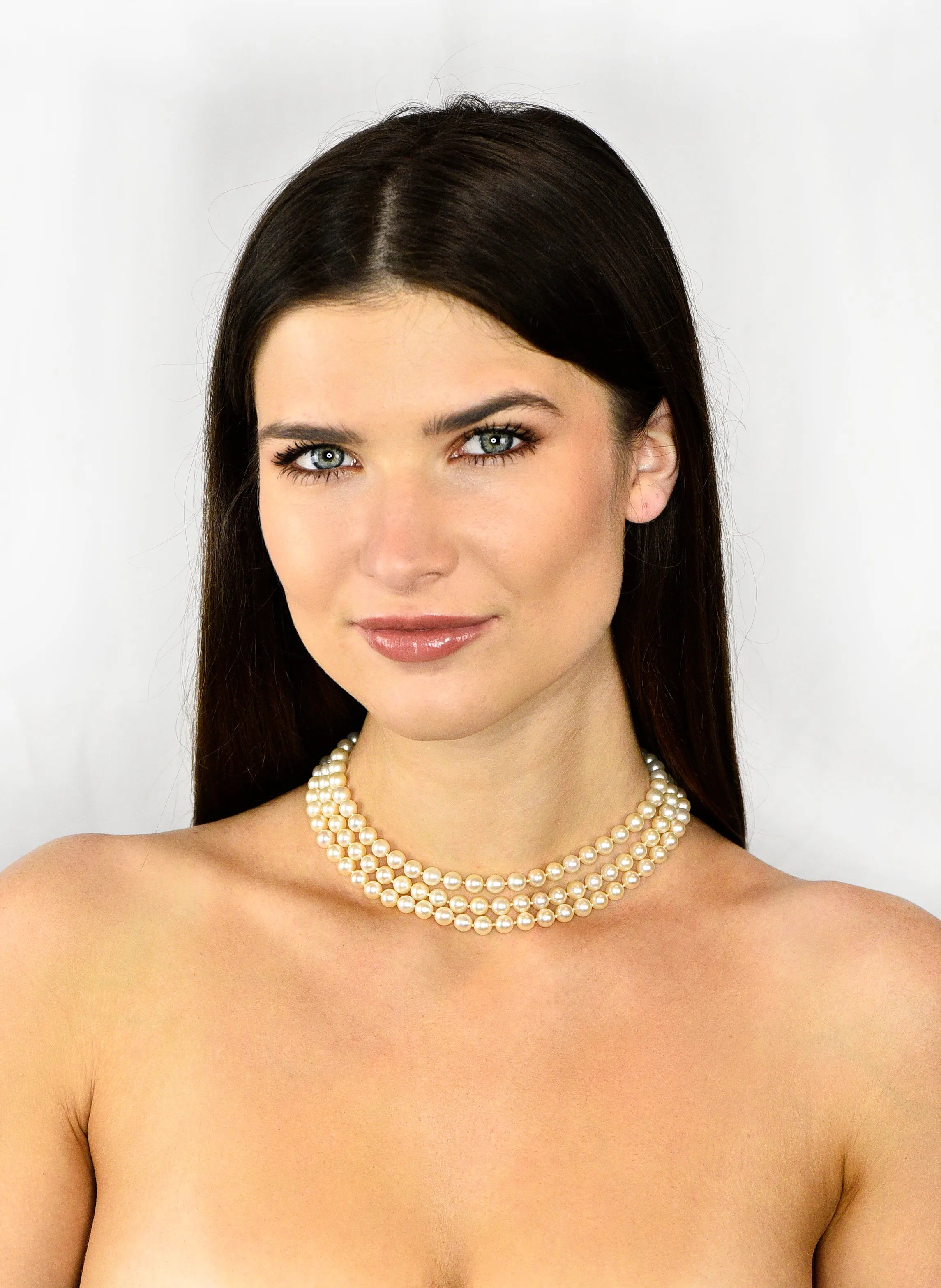 Retro 1.70 CTW Diamond Cultured Pearl 14 Karat White Gold Multi-Strand Necklace & Brooch