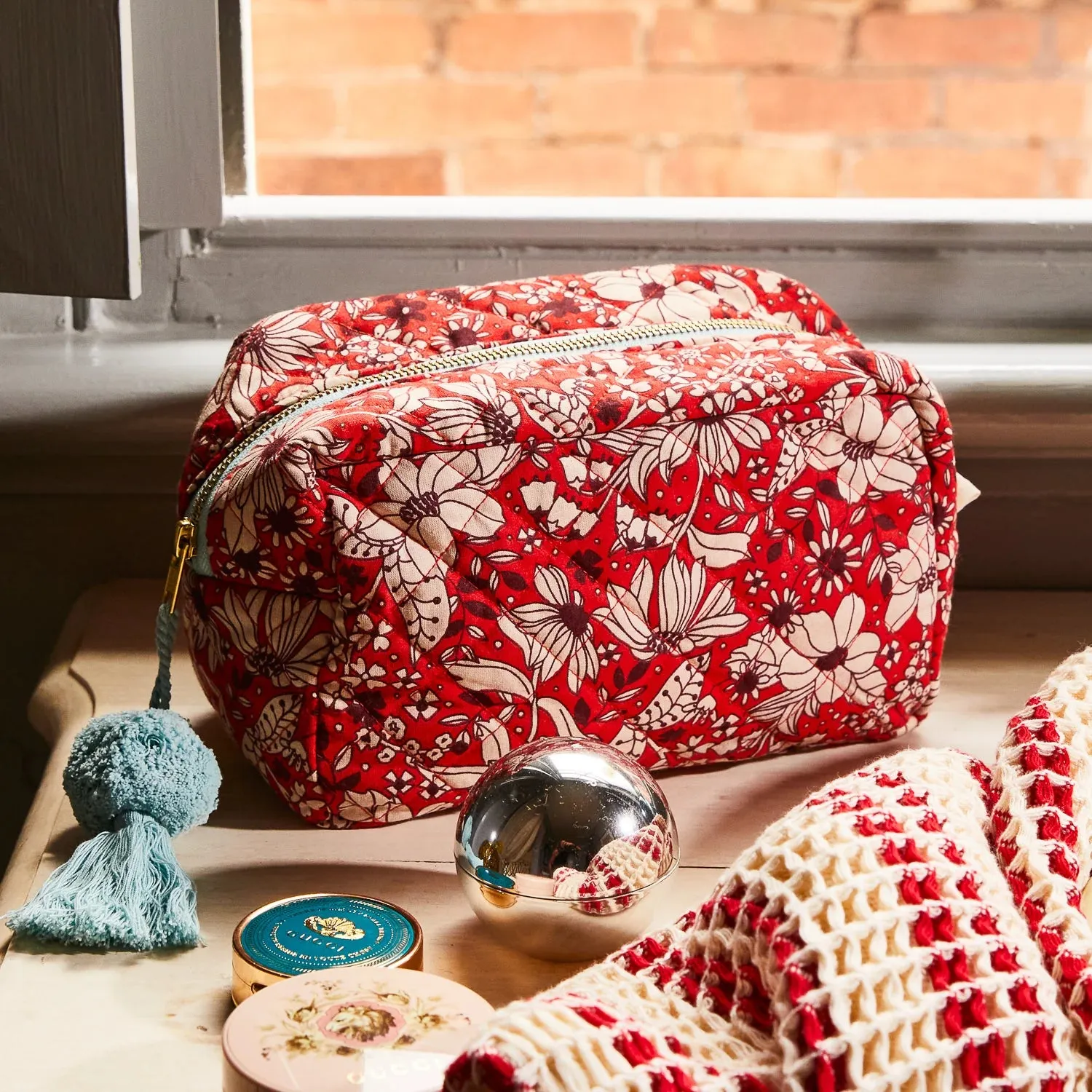 Sage x Clare, Evette Beauty Bag
