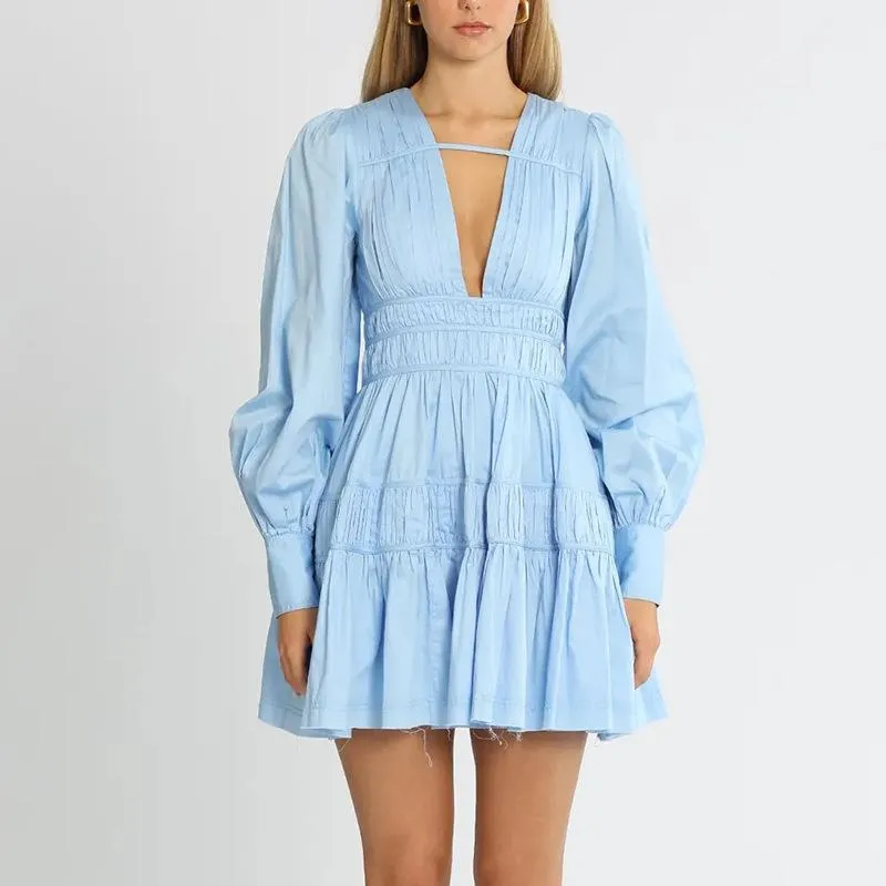 Short dress with patchwork ruffle design