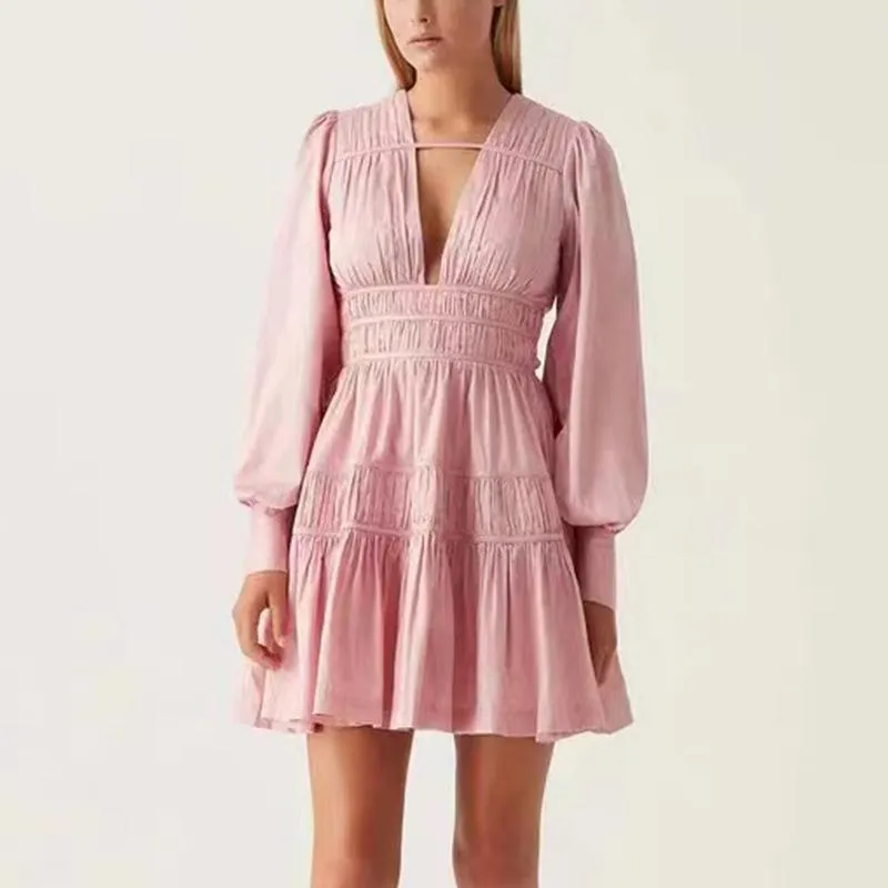 Short dress with patchwork ruffle design