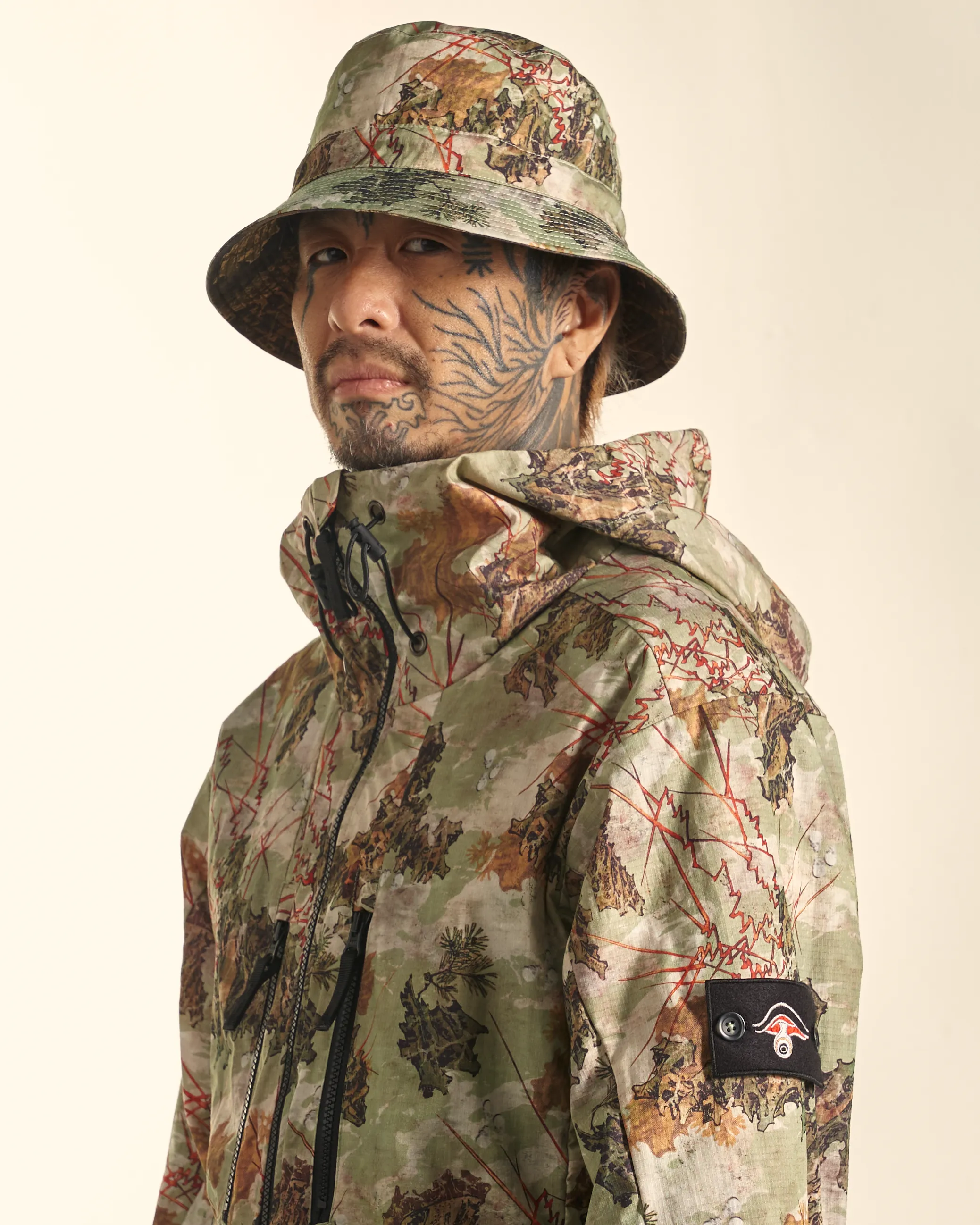 [UNISEX] BANGXGANJI X LOCO MOSQUITO ZIP-UP JACKET (GREEN)