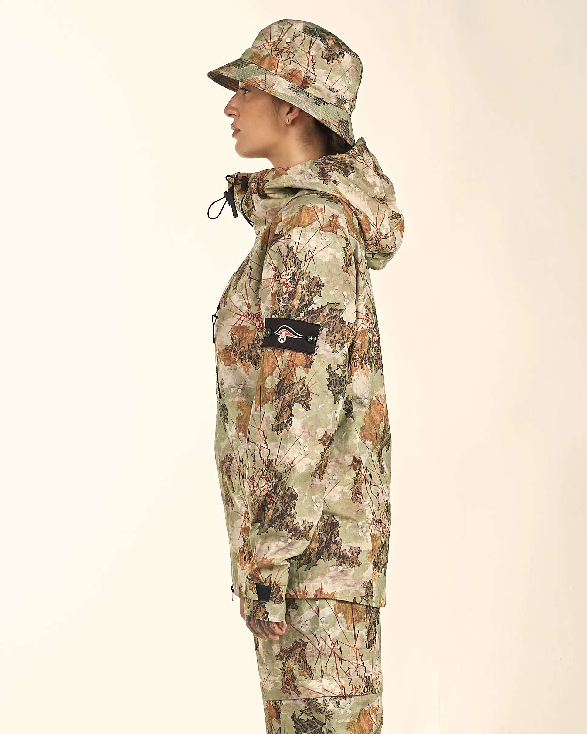 [UNISEX] BANGXGANJI X LOCO MOSQUITO ZIP-UP JACKET (GREEN)