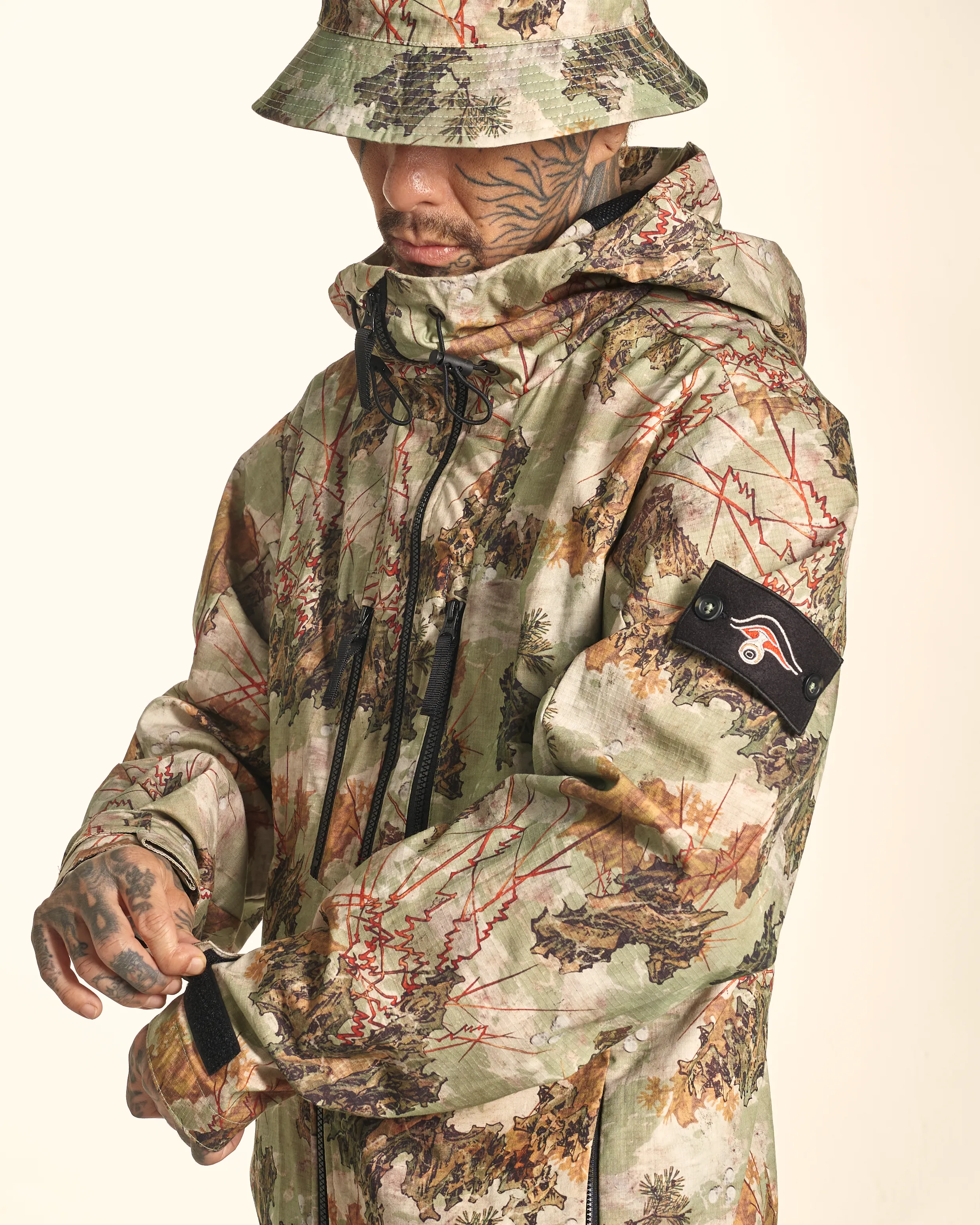[UNISEX] BANGXGANJI X LOCO MOSQUITO ZIP-UP JACKET (GREEN)