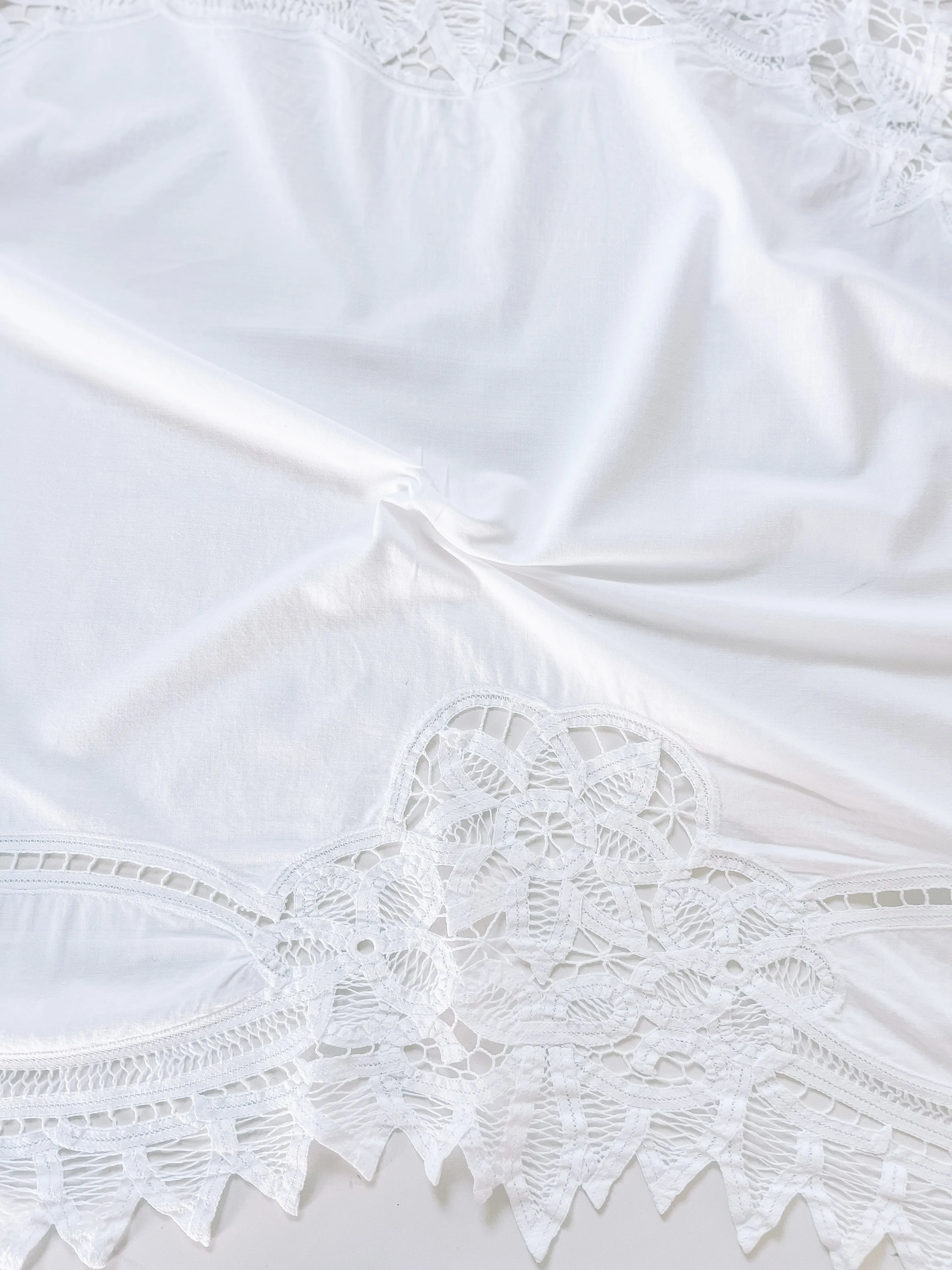 VINTAGE COTTON EMBROIDERY