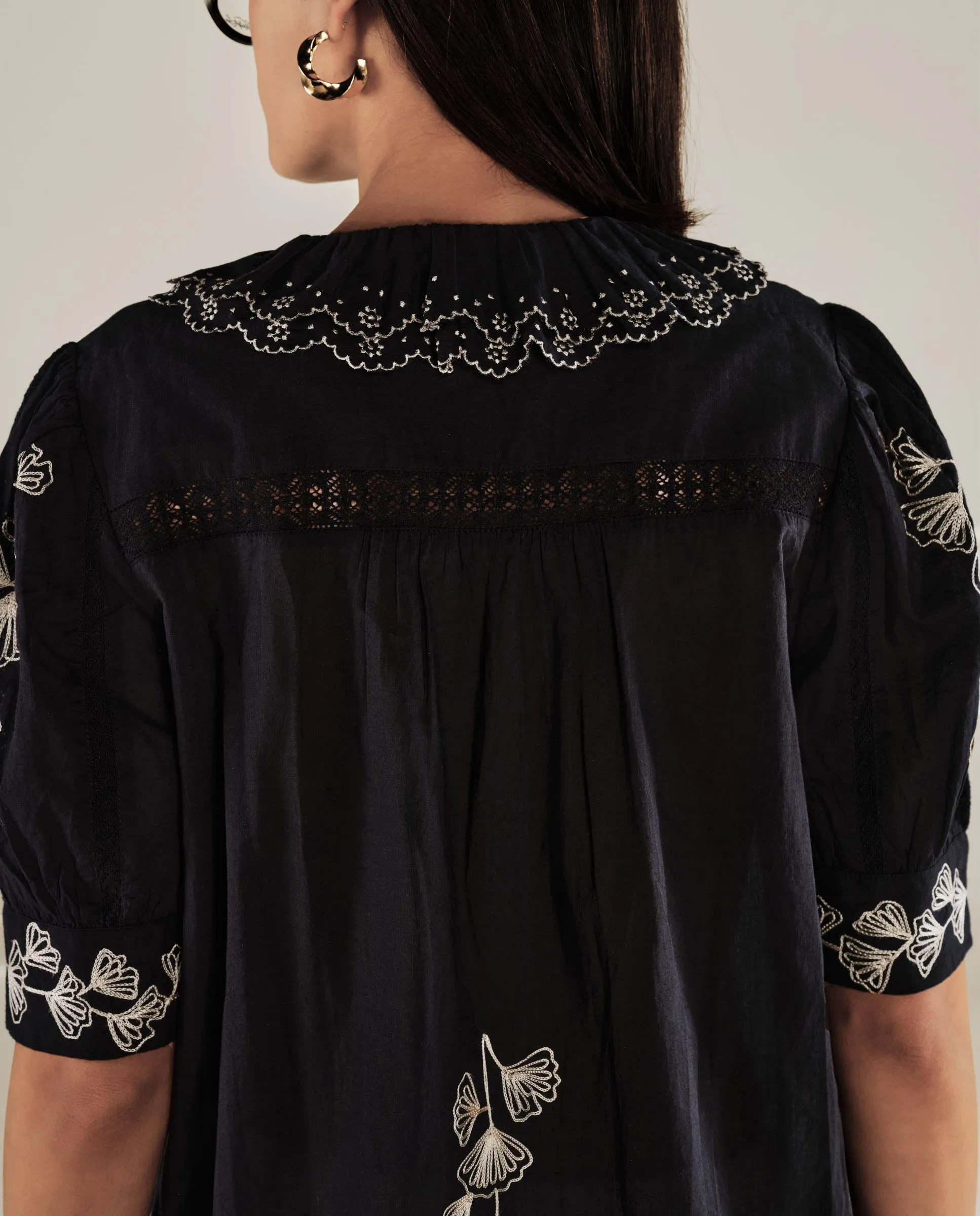 WENDY | Black Embroidery Cotton Blouse