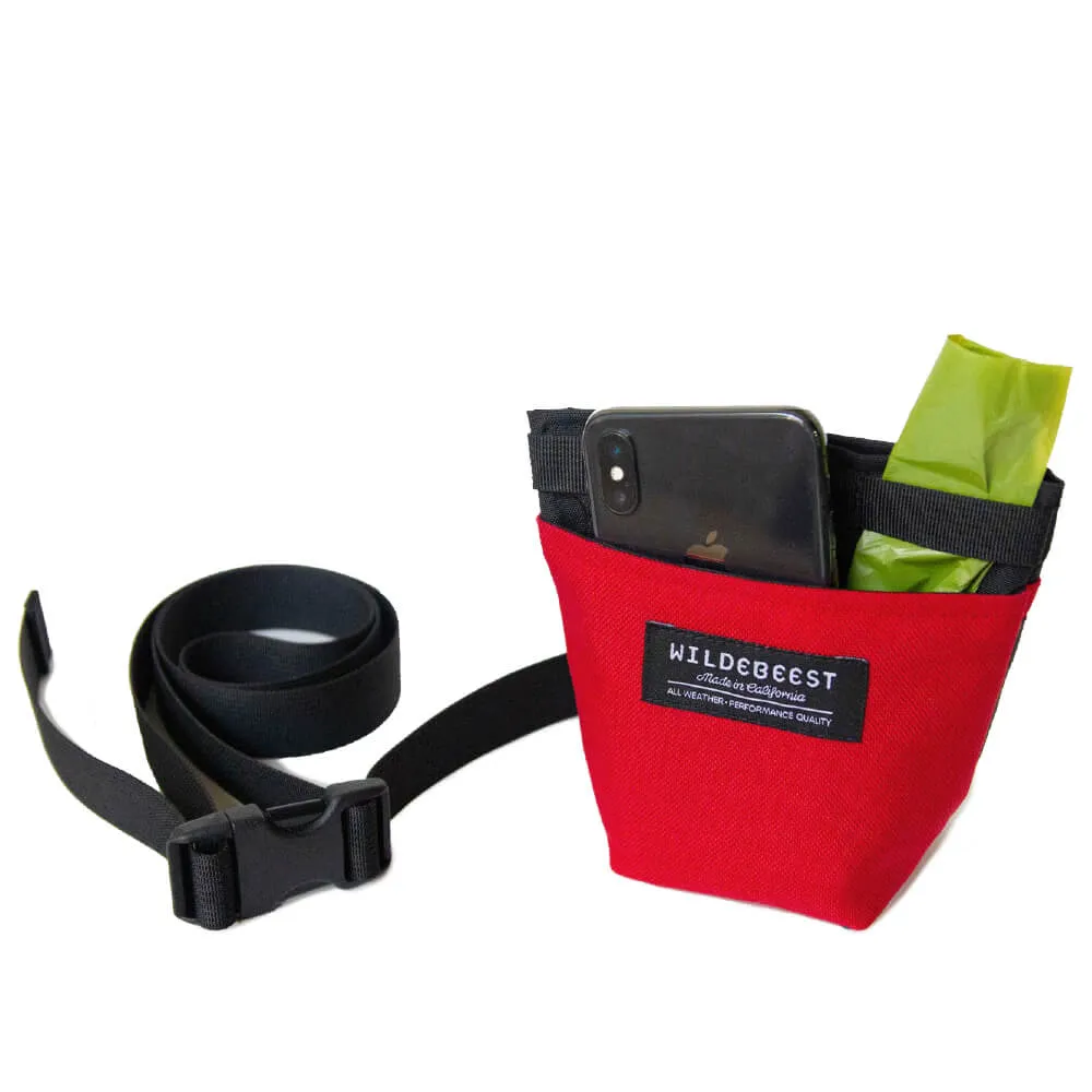 Wildebeest Alamo Dog Treat Pouch | Red